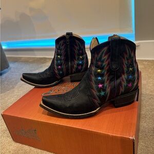 Old Gringo Legacy Short Zipper 6.5